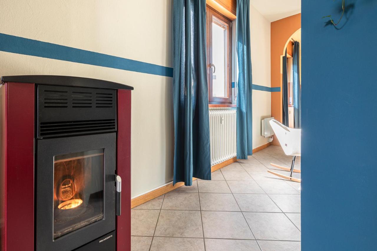 Loft Tirano 3Min Walk To Berninaexpress Daire Dış mekan fotoğraf
